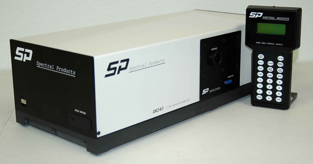 DK240 1/4 米 单色仪